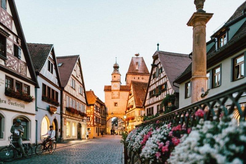 easy german travel phrase guide