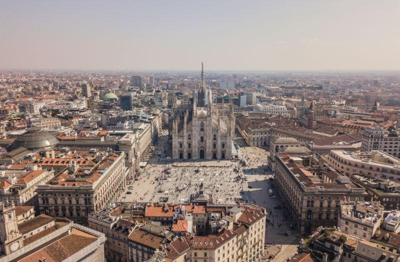 Aerial view of Duomo di Milano, Galleria Vittorio Emanuele II, Piazza del Duomo