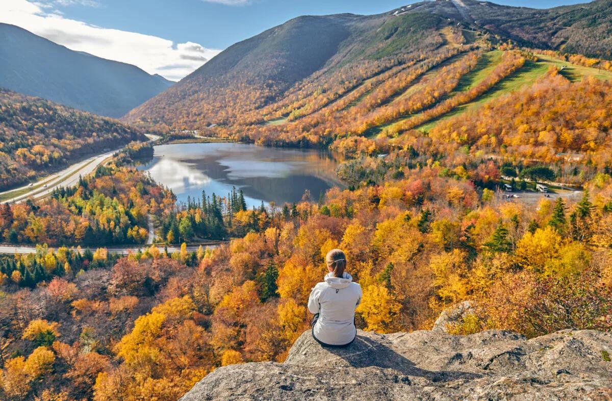 Woman hiking in White Mountain National Forest, New Hampshire