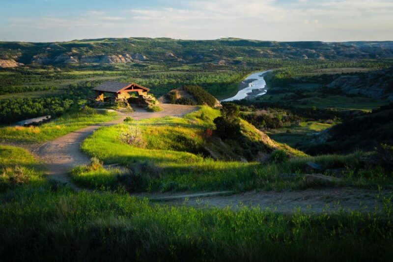 13 Most Famous Landmarks in North Dakota to Visit