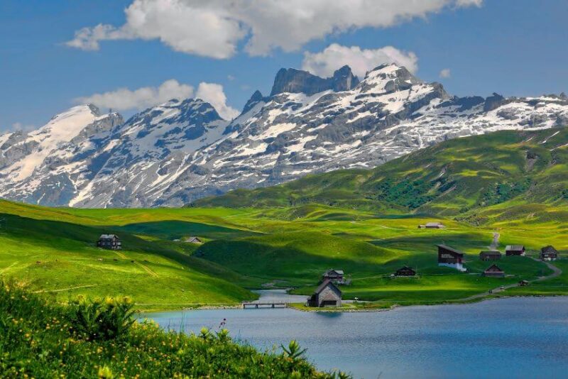 19 Most Famous Landmarks in Switzerland