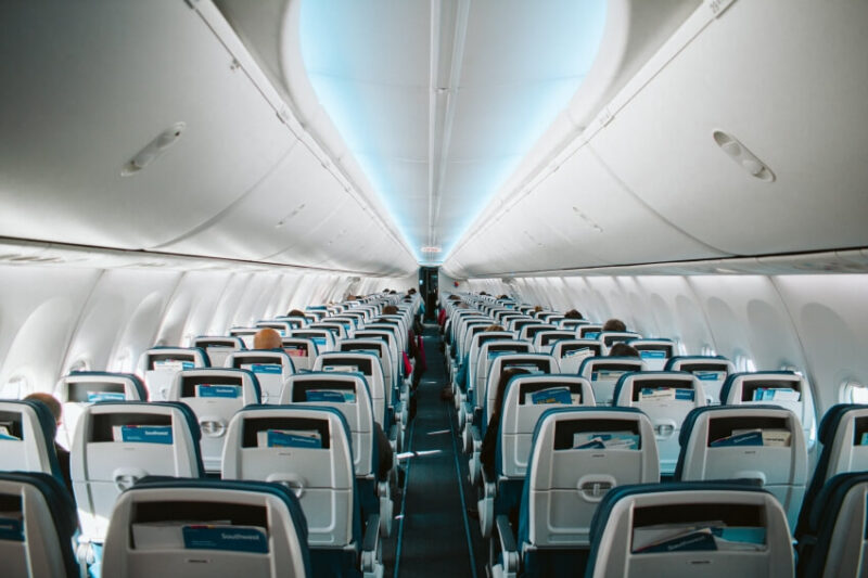 What Affects Flight Prices? 10 Influencing Factors