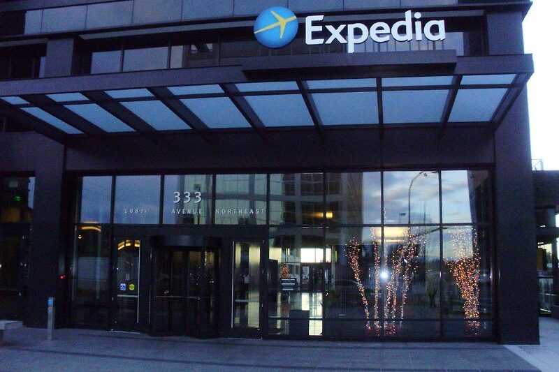 9 Best Apps & Sites Like Expedia For Travel