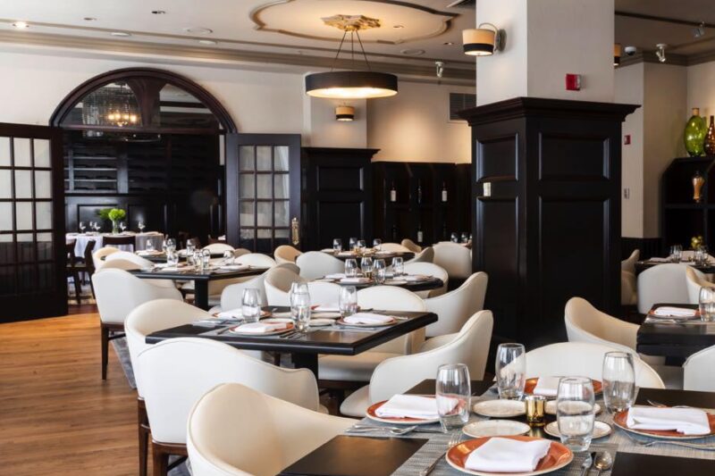 The dining room at 312 Chicago