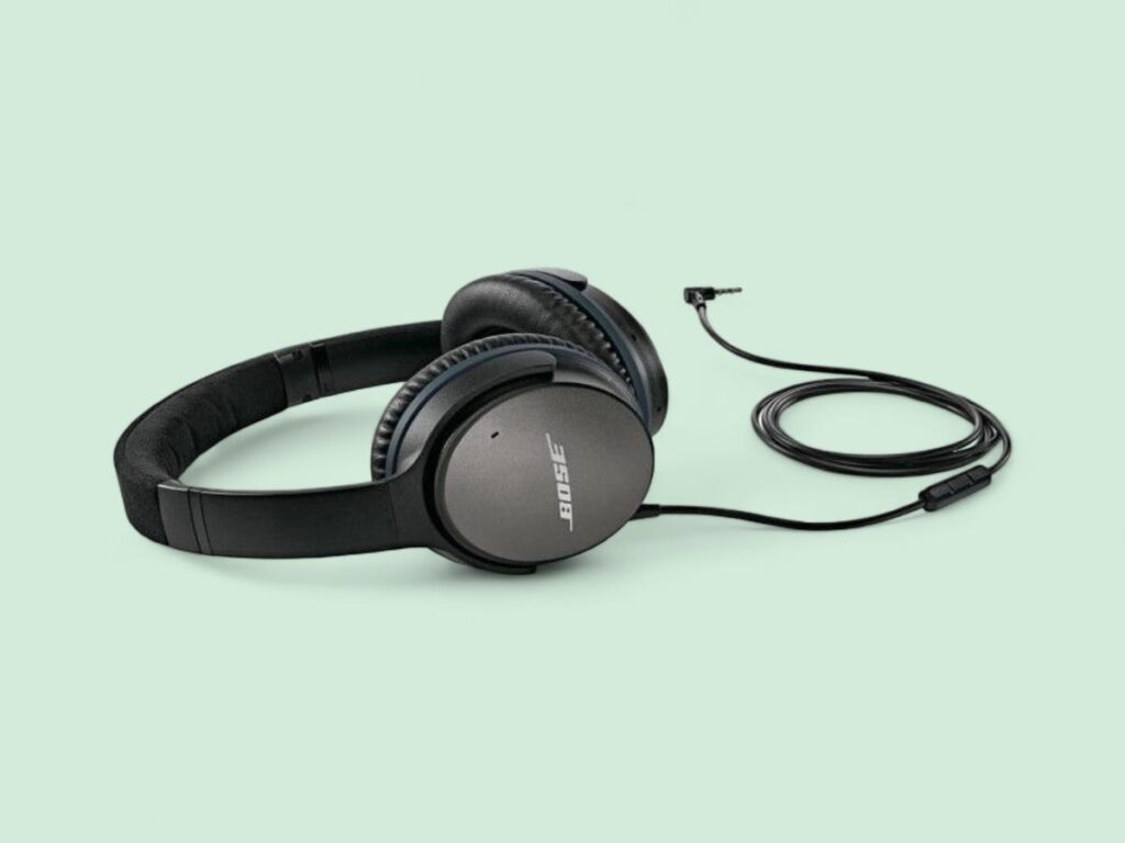 Bose QC25 headphones