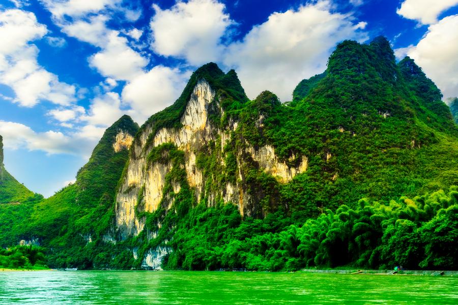Elephant Trunk Hill Scenic View Guilin