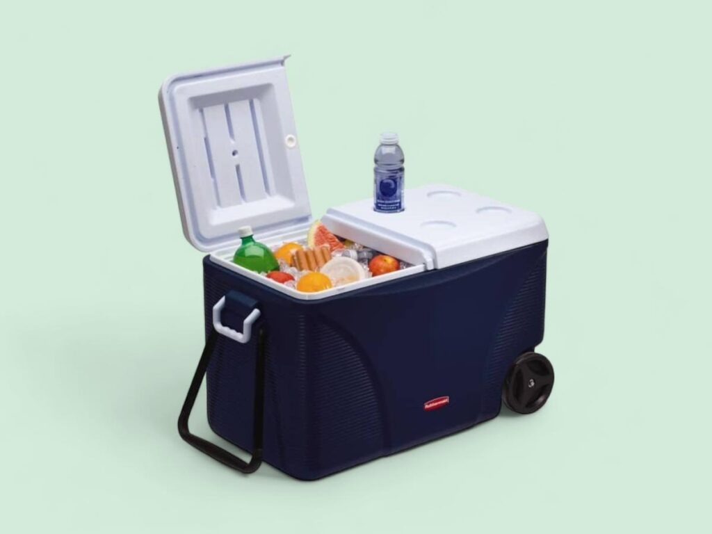 Rubbermaid DuraChill Wheeled 75-Quart Cooler