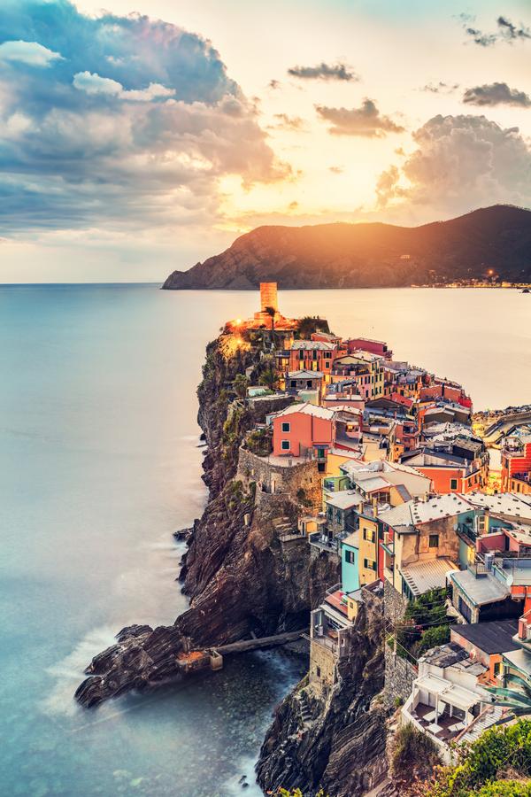 Sunset Over Vernazza Cinque Terre Cliffside Views