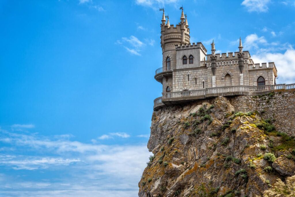 Swallow's Nest Castle, Crimea Cliff Marvel