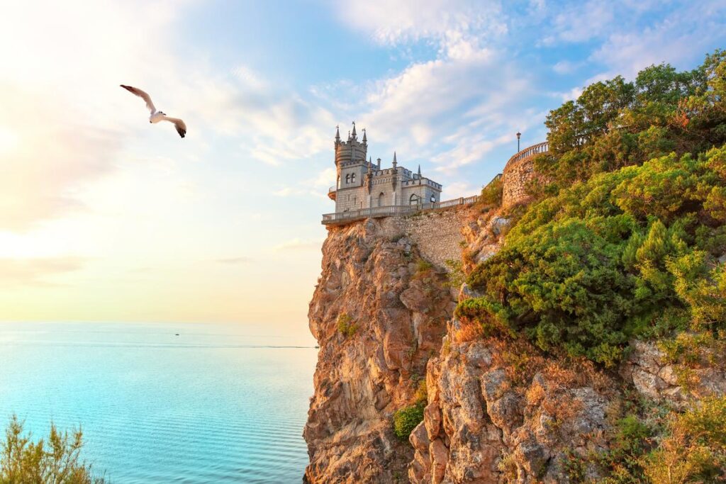 Swallow's Nest Castle at Sunset, Crimea