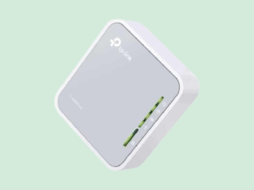 TP-Link AC750 Wireless Portable Nano Travel Router in color white