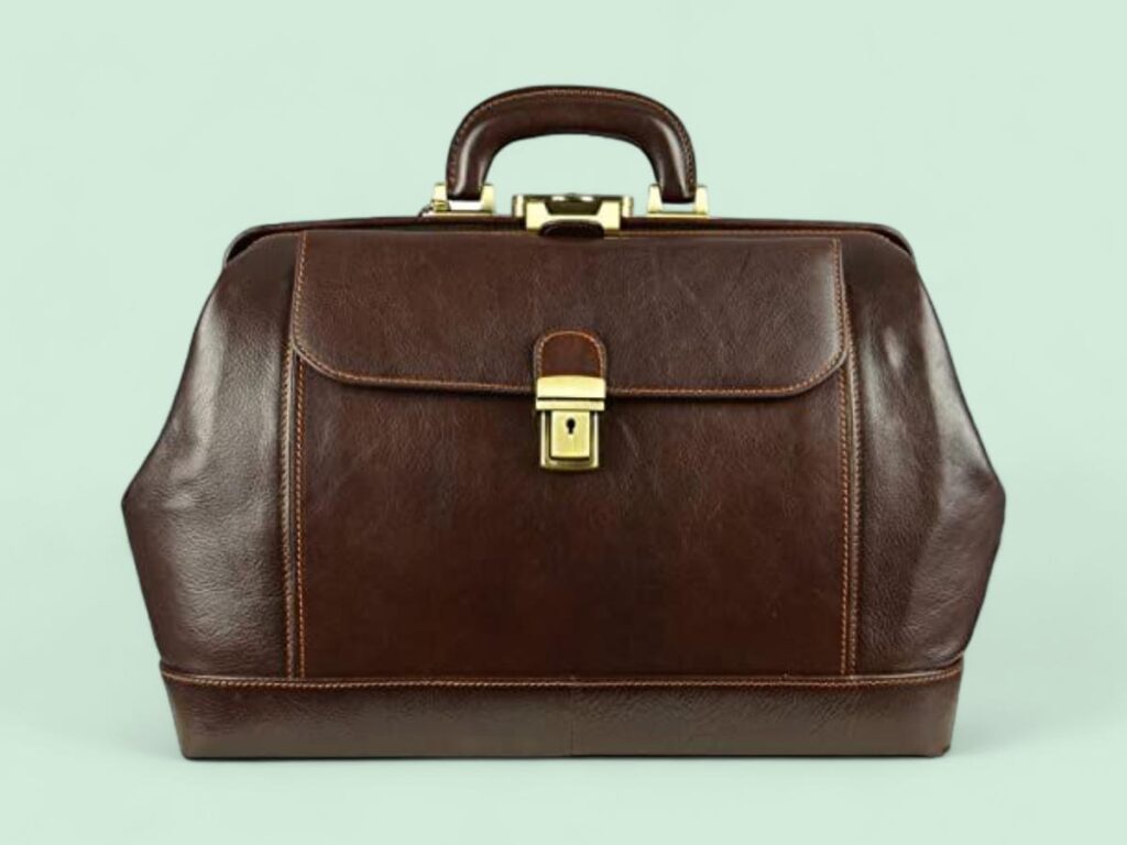 Time Resistance Leather Doctor Bag with Key Lock Time Resistance Leather Doctor Bag with Key Lock in color dark brown