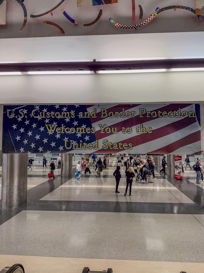 Atlanta Airport customs area, Hartsfield-Jackson International travel entry procedures
