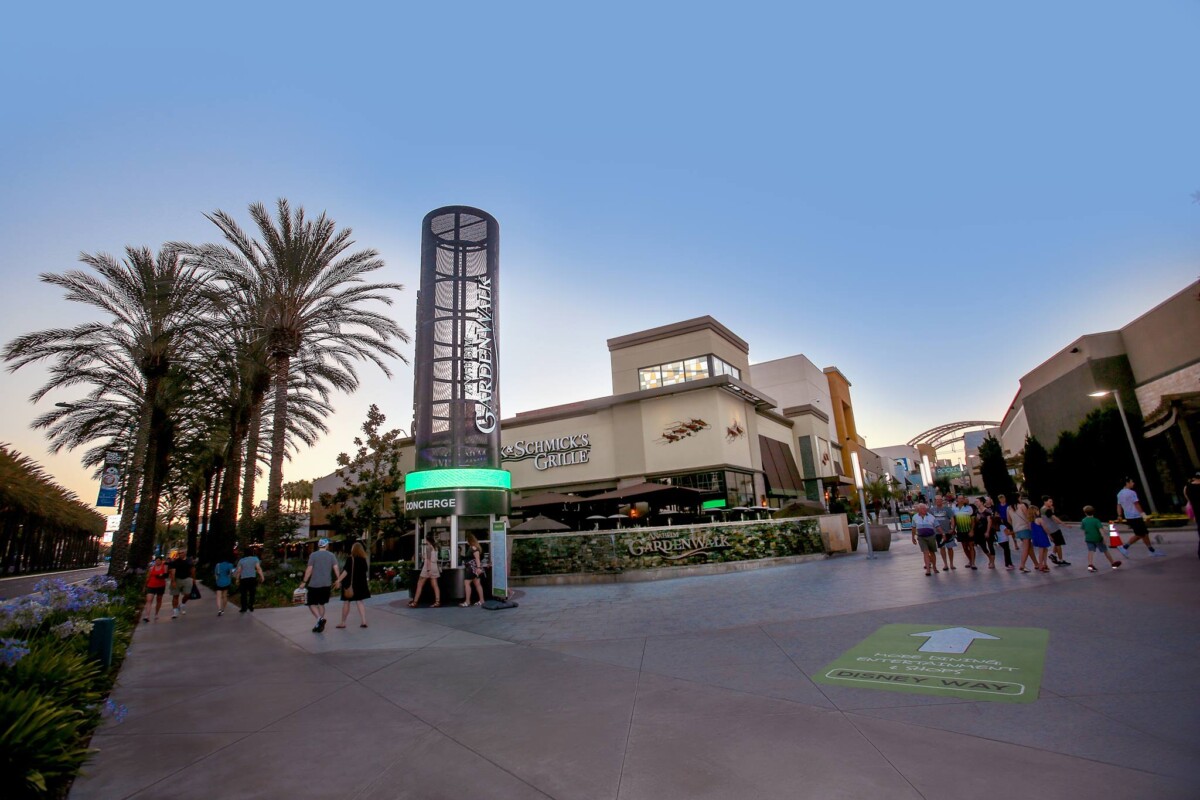 Crowd walking around the Anaheim GardenWalk in Anaheim , California