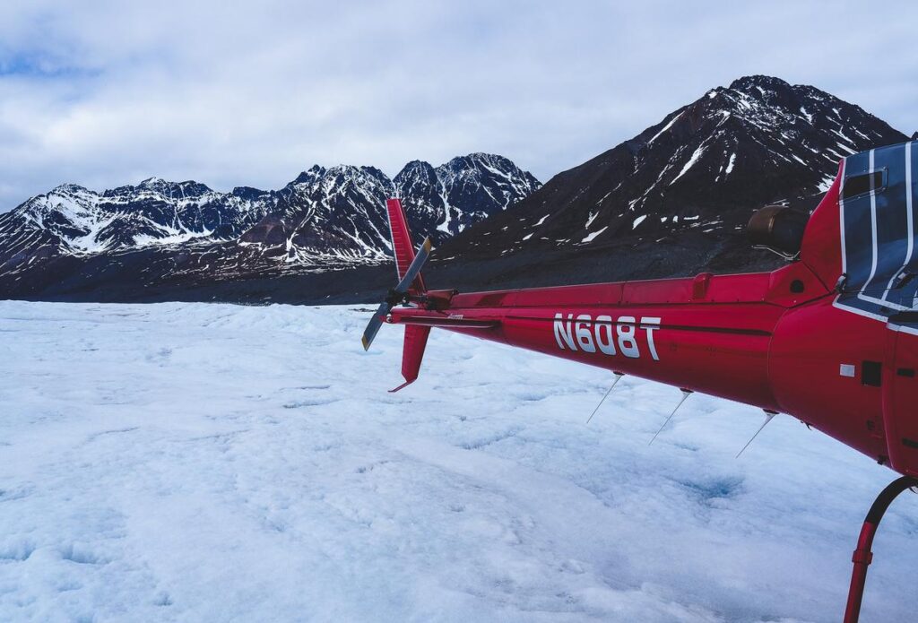 Temsco Helicopter Tour on Yanert Glacier, one of the best helicopter tours in Denali