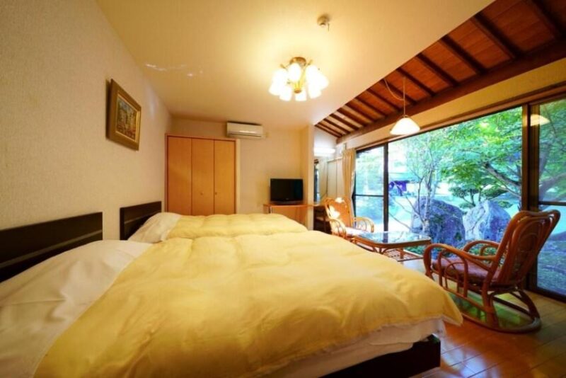 Beppu Showaen Japanese Bedroom