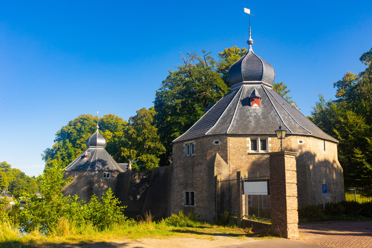 Spanjaardsgat water gate and Duiventoren at Breda Castle