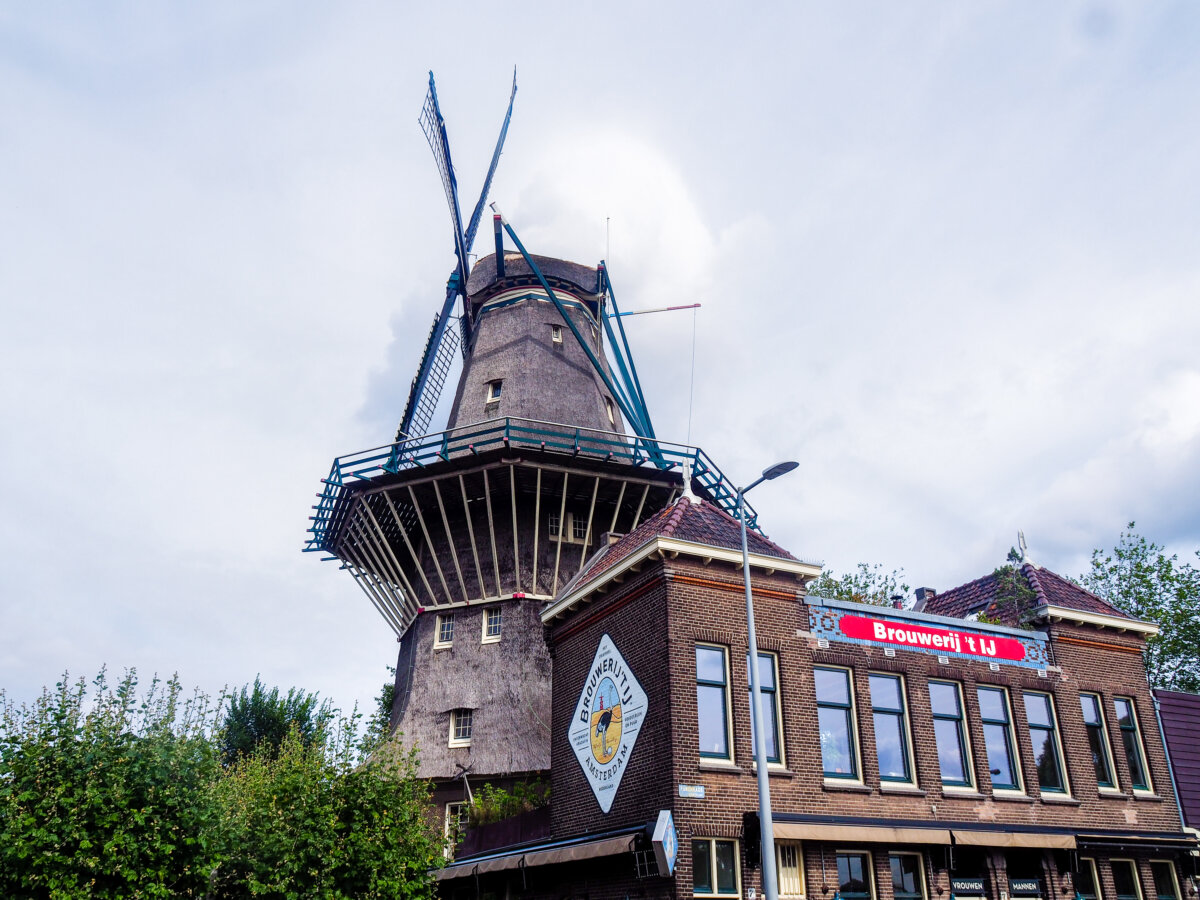 Brouwerij 't IJ terrace beside the De Gooyer windmill