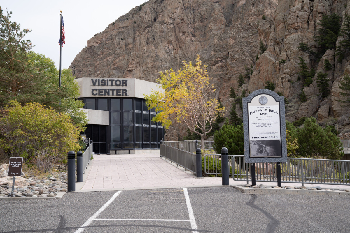 The front and exterior of Buffalo Bill Dam & Visitor Center in Cody, Wyoming