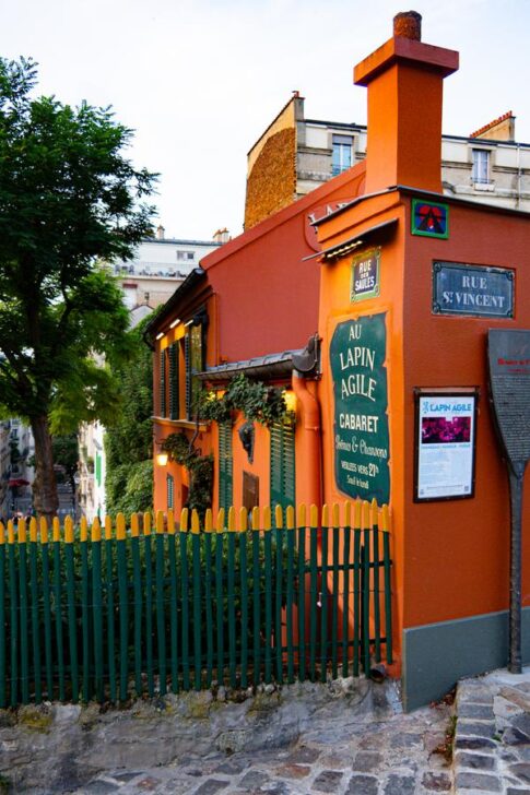Historic Au Lapin Agile cabaret Montmartre, Paris - Famous artistic heritage hotspot