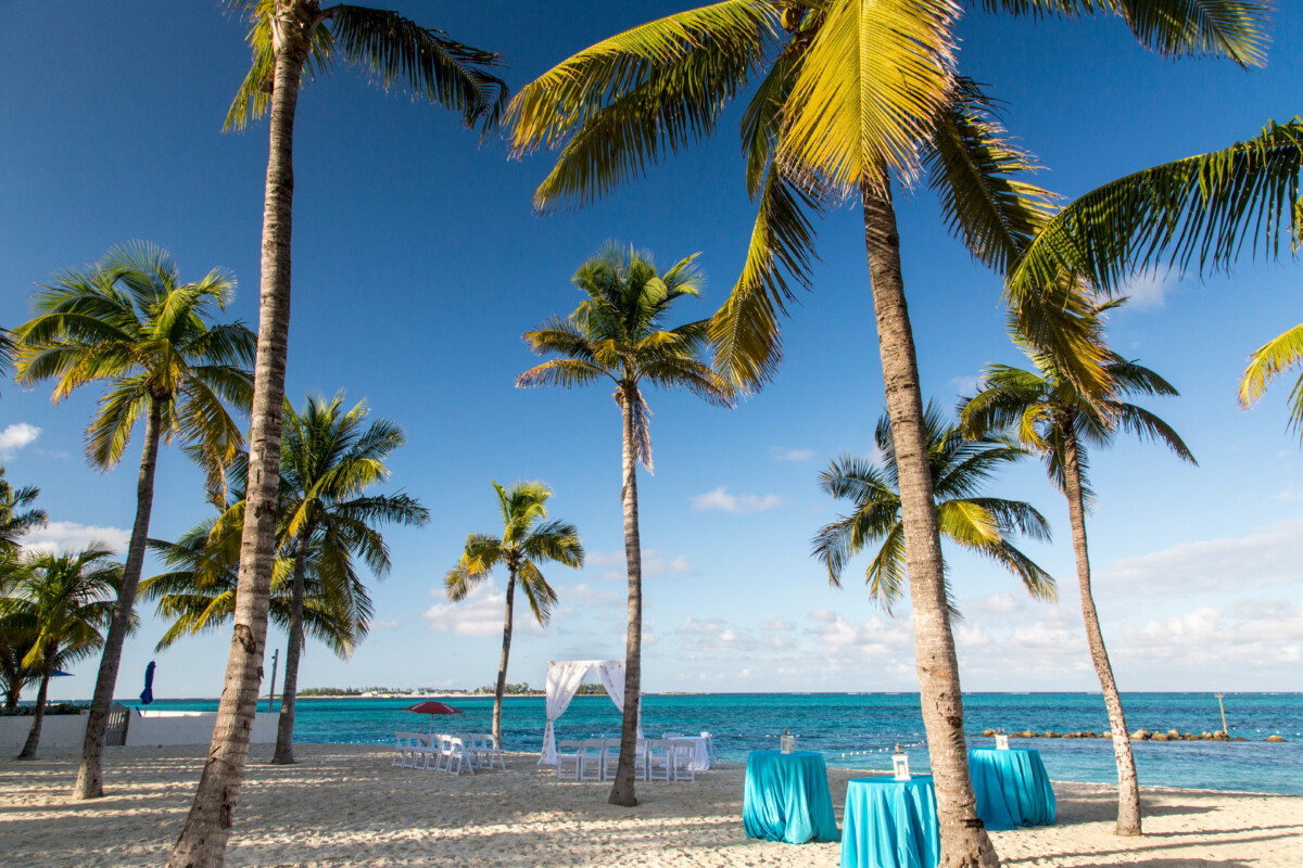 White sand and turquoise water at Cable Beach in Nassau