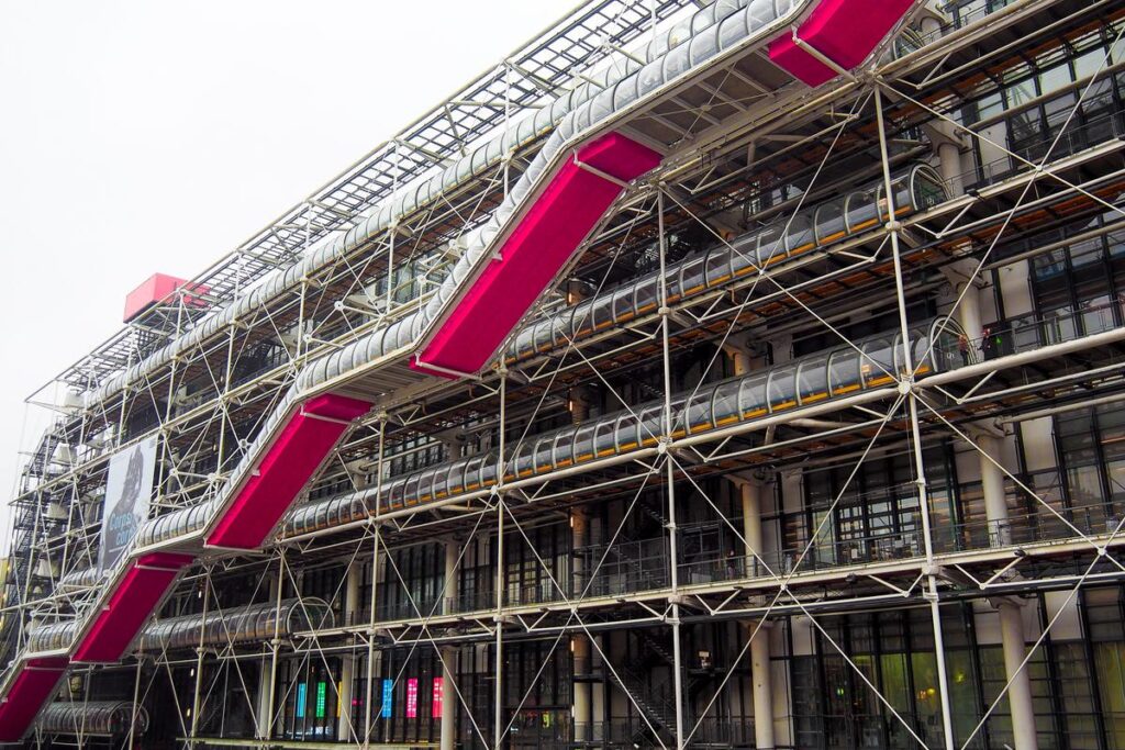 Centre Pompidou Paris: innovative high-tech architecture landmark