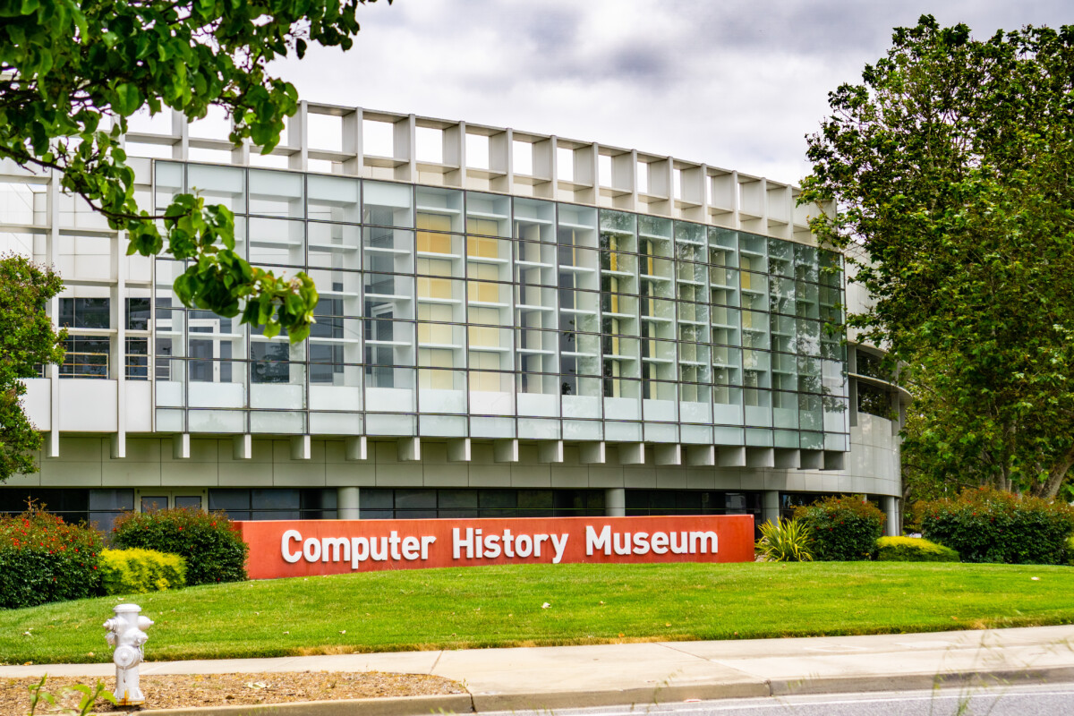 Front and exterior of the Computer History Museum in Mountain View, California