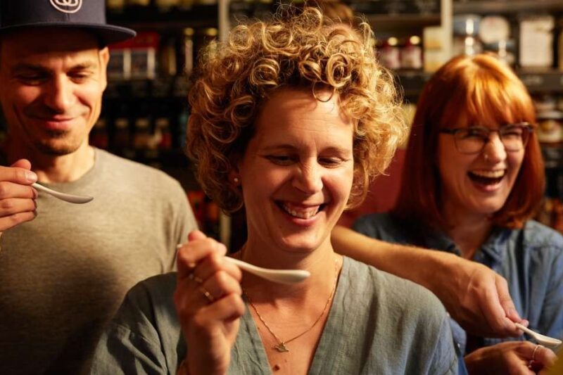 Tourists on a Düsseldorf's Culinary Soul Guided Tour