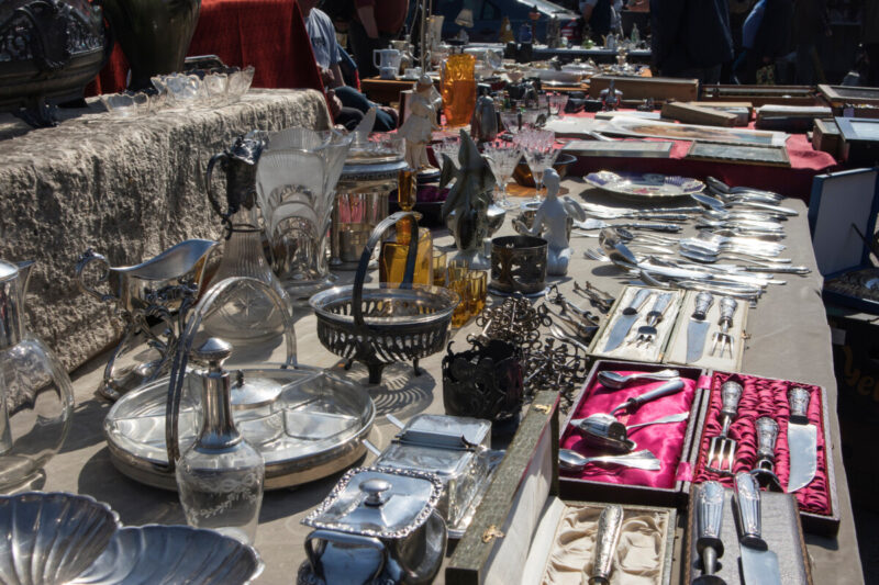 8 Flea Markets In Los Angeles Where You’ll Find All Sorts Of Treasures
