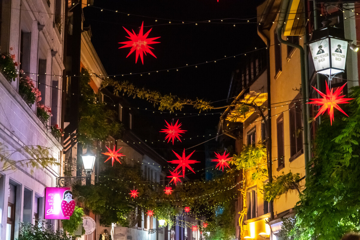 Christmas lights and displays in Freiburger Weihnachtsmarkt