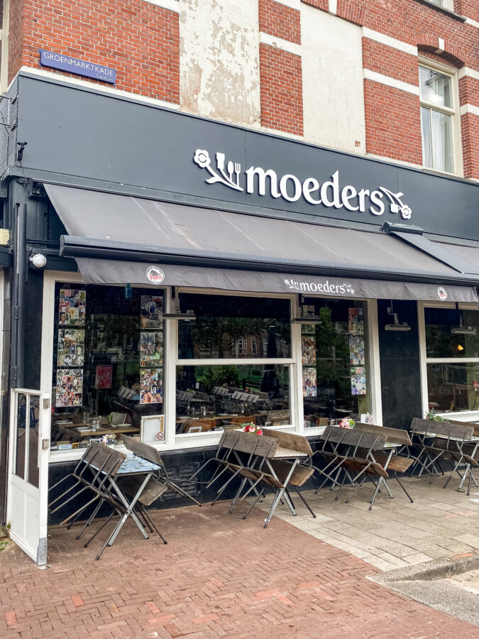 Moeders Amsterdam