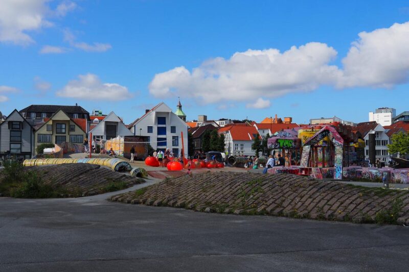 Geoparken in Stavanger, Norway - Sustainable playground with graffiti art and recycled materials