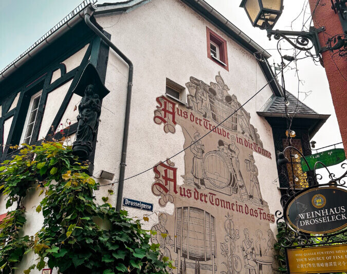 Historic Drosselgasse, one of the top attractions in Rudesheim