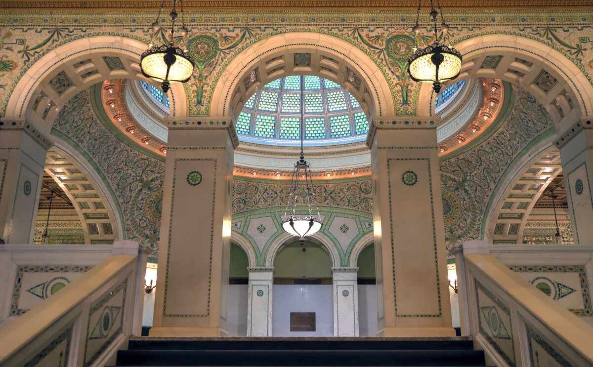 Dome and Architecture Inside Chicago Cultural Center