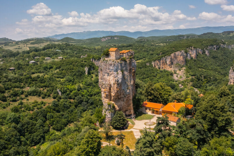 Katskhi Pillar, Georgia: History, Access & Visitor Guide