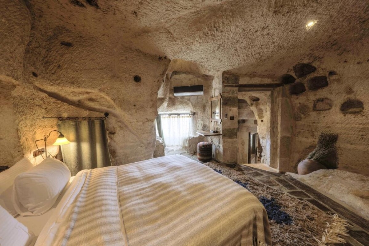 Kelebek Special Cave Hotel room interior
