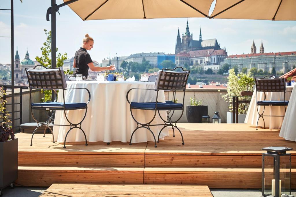 Miru Four Seasons Hotel Prague