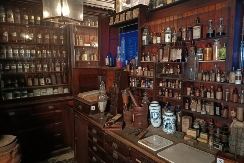 New Orleans Pharmacy Museum
