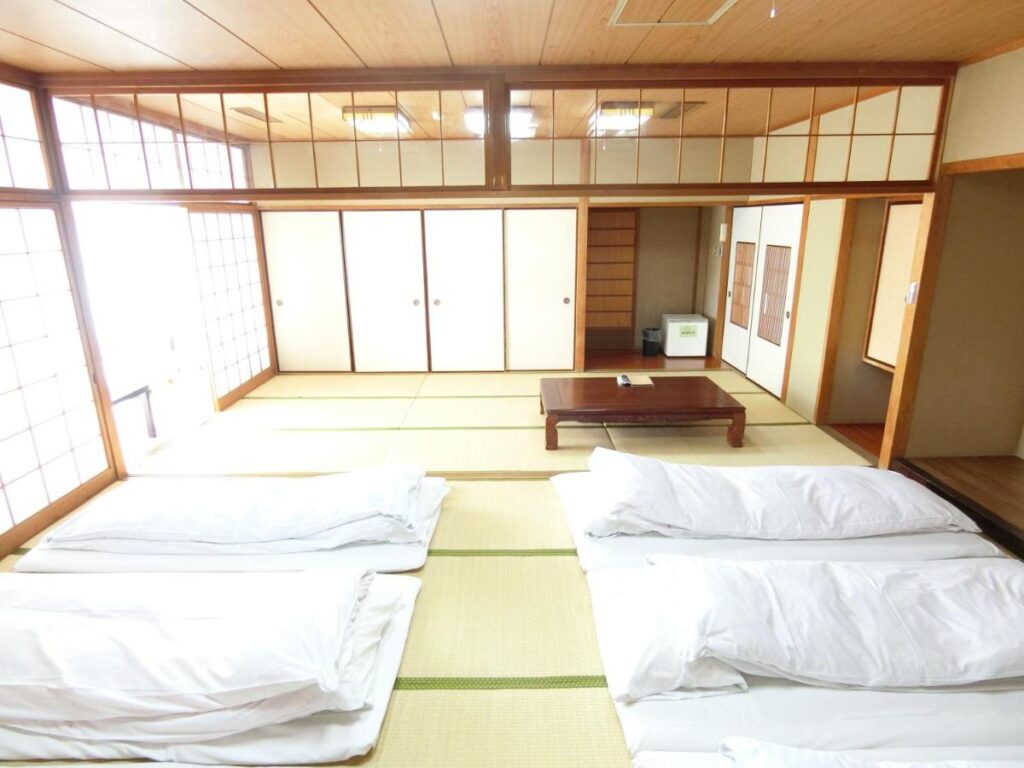 Nogami Honkan room interior
