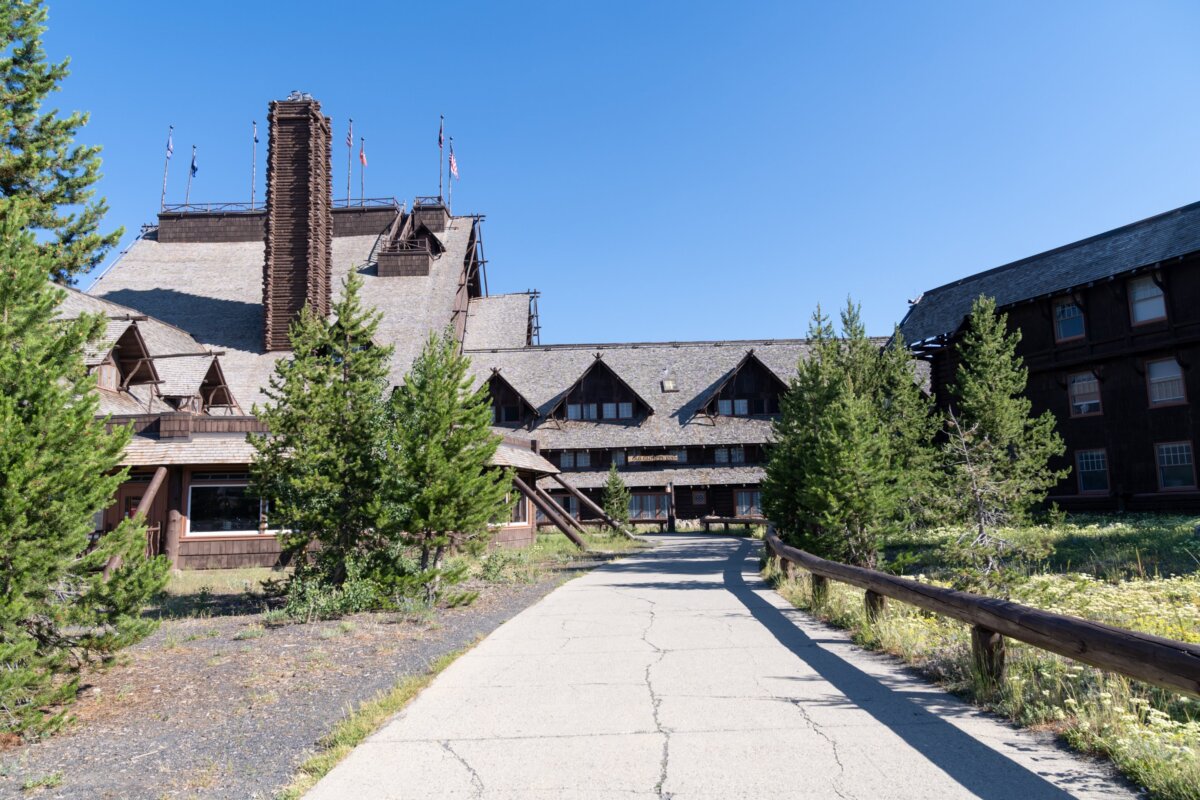 Old Faithful Inn, Yellowstone National Park