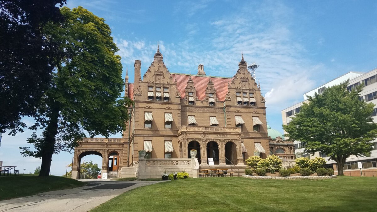 Exterior of Pabst Mansion, Milwaukee