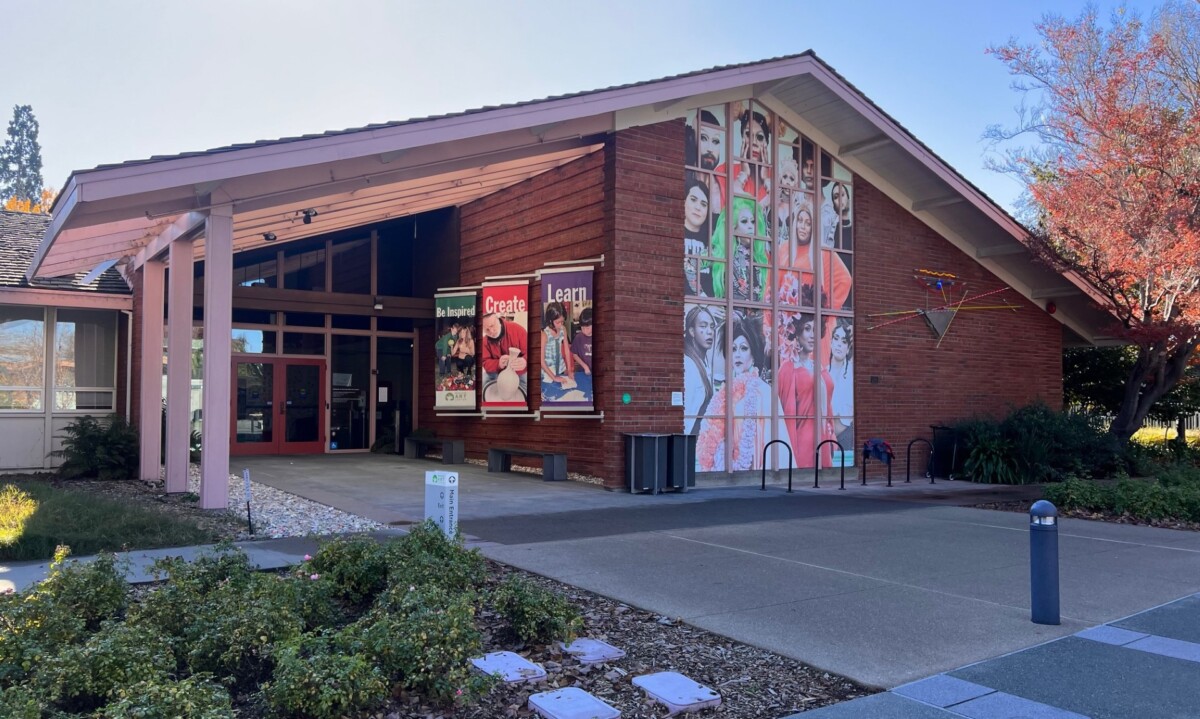 Exterior of Palo Alto Art Center in Palo Alto, California