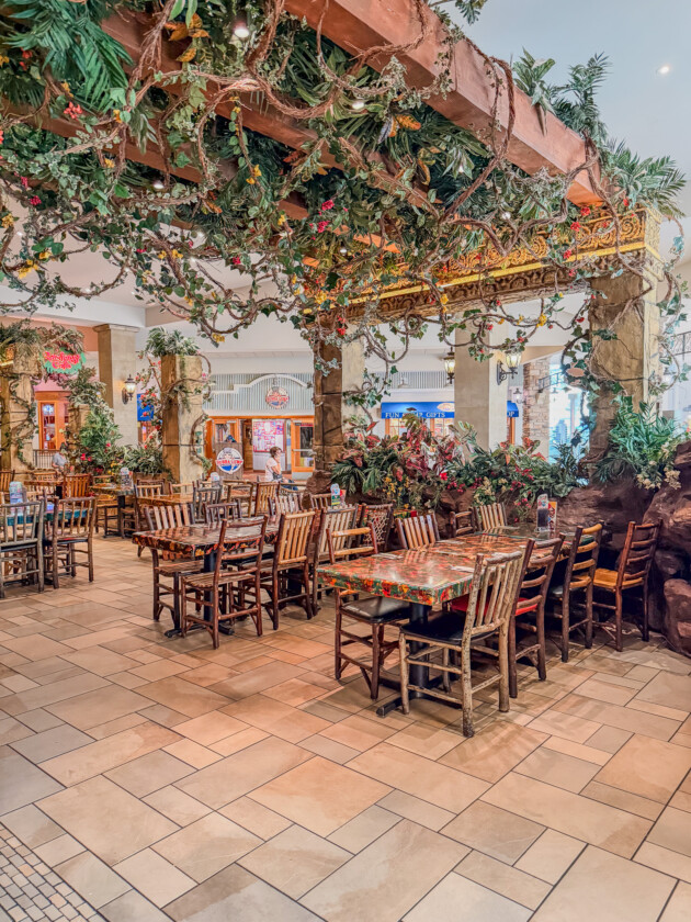 Rainforest Cafe dining area with jungle decor at Mall of America in Bloomington, Minnesota.