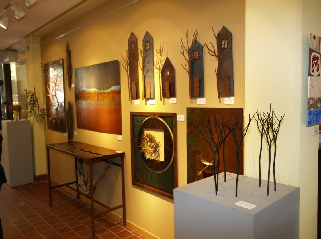 Exhibit at Seasons Gallery in Hudson, Wisconsin