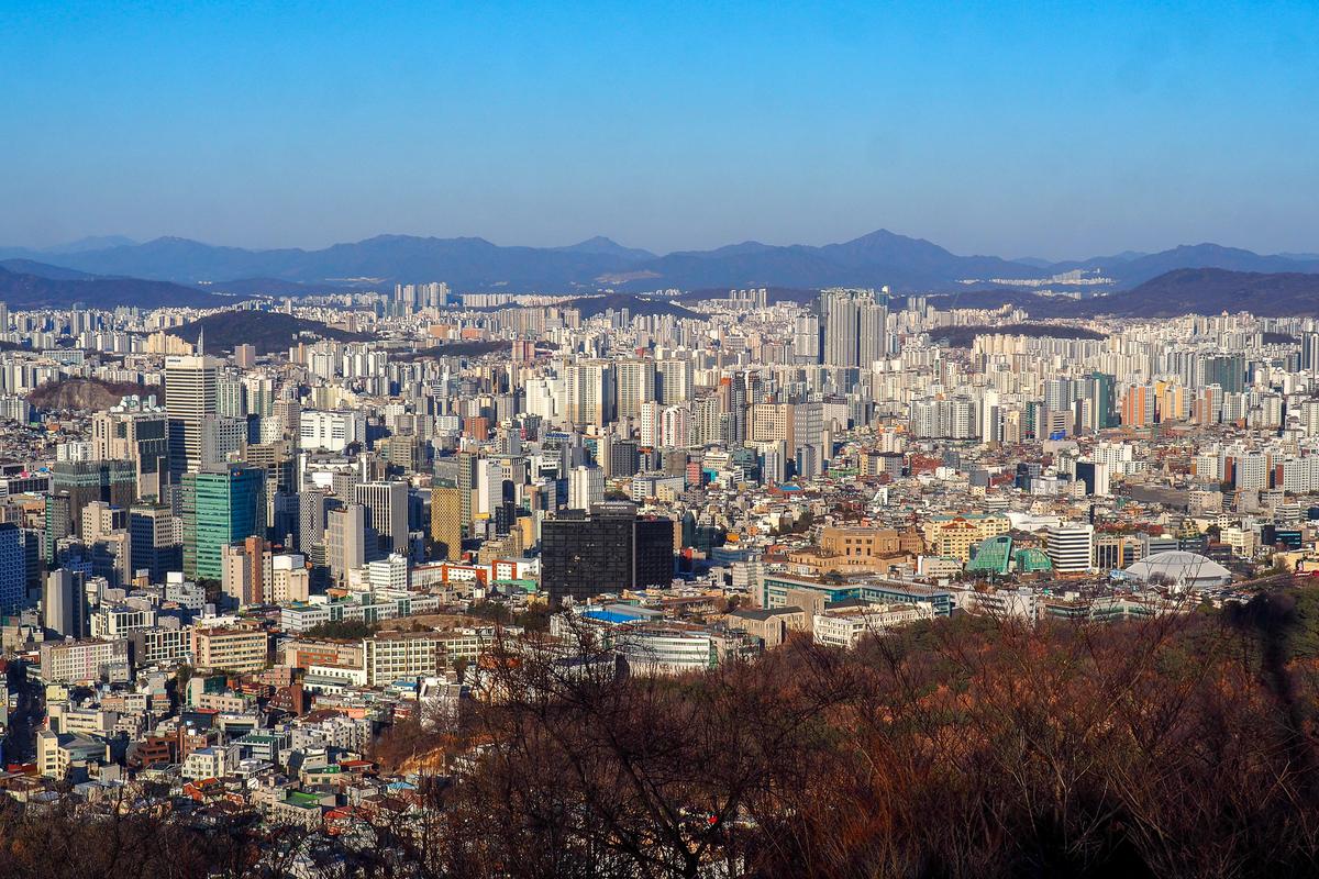 Stunning landscapes and vibrant culture in South Korea - Ultimate travel adventure awaits