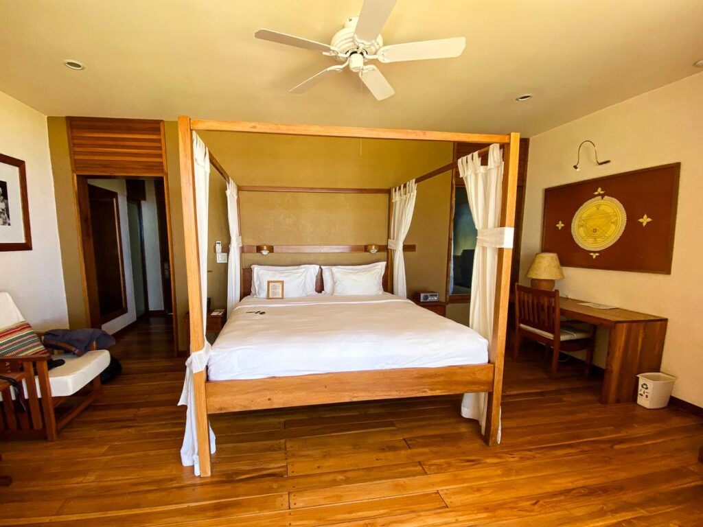 Elegant beachfront hotel room in Tamarindo