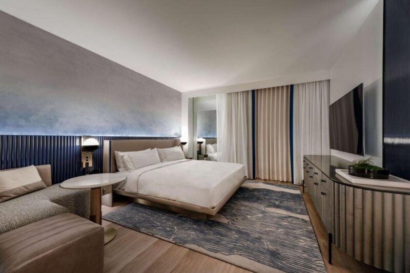 A hotel room at The Morrow Washington DC Curio Collection by Hilton