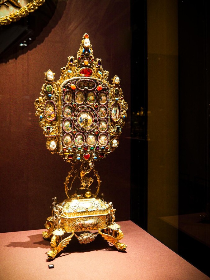 Gem-encrusted golden artifact at Kunsthistorisches Museum Vienna