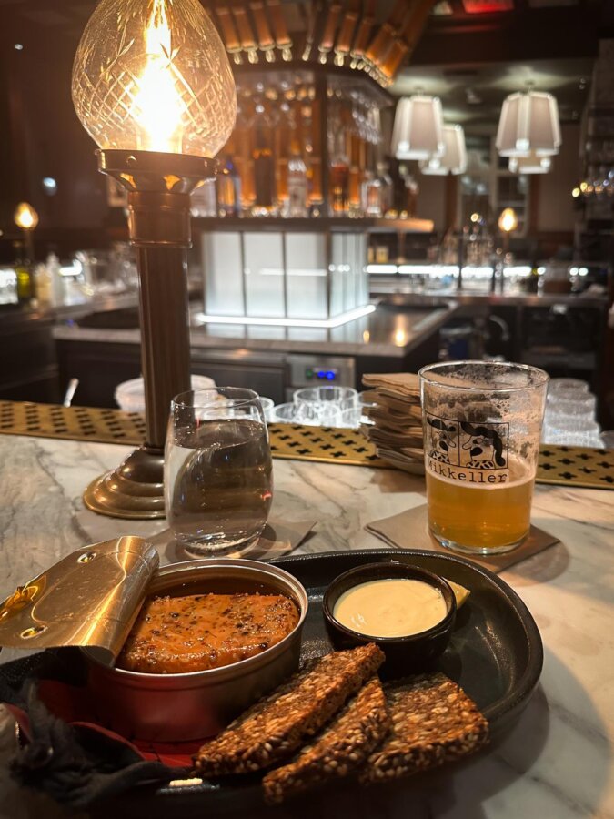 Dinner plate and craft beer at Villa Copenhagen