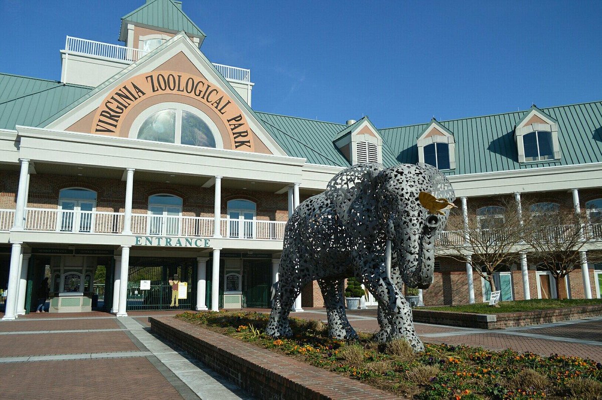 Entrance of Virginia Zoological Park in Norfolk, Virginia